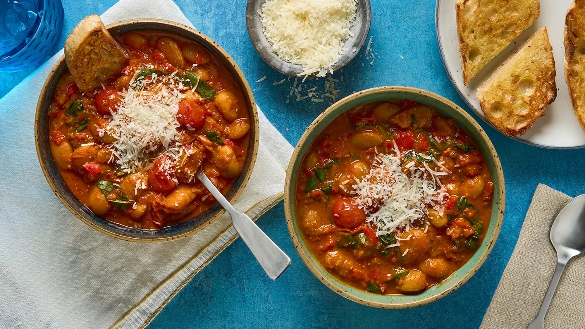 Batch-cooked creamy paprika butterbeans